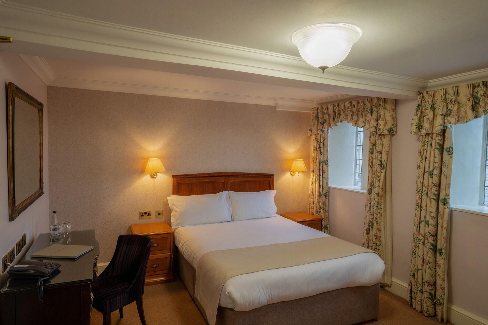 Hazlewood Castle & Spa Tadcaster Ngoại thất bức ảnh