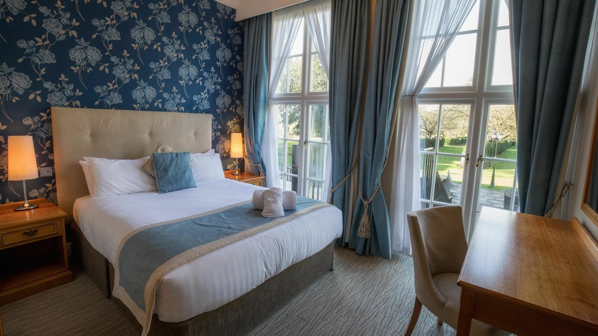Hazlewood Castle & Spa Tadcaster Ngoại thất bức ảnh