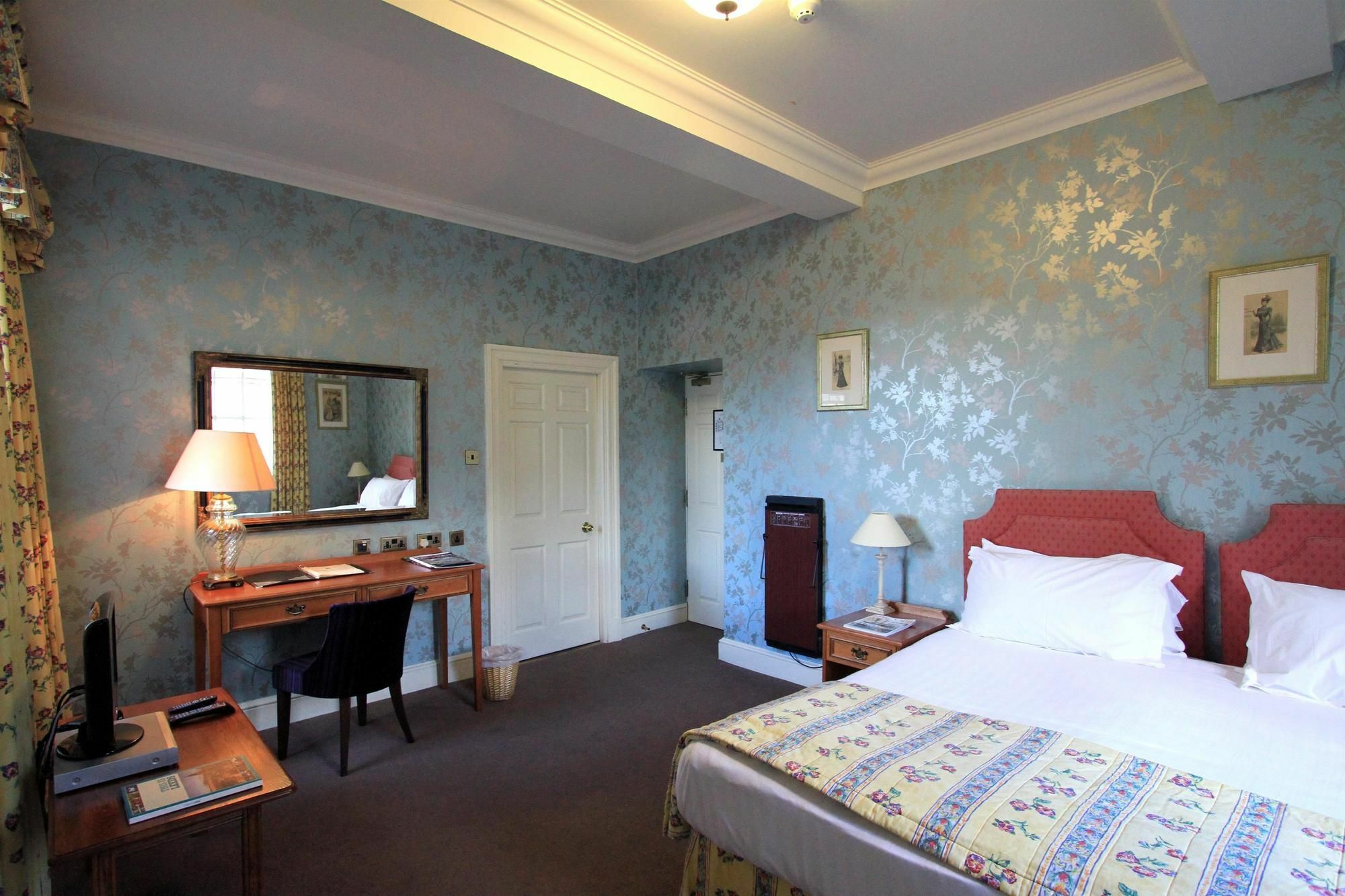 Hazlewood Castle & Spa Tadcaster Ngoại thất bức ảnh